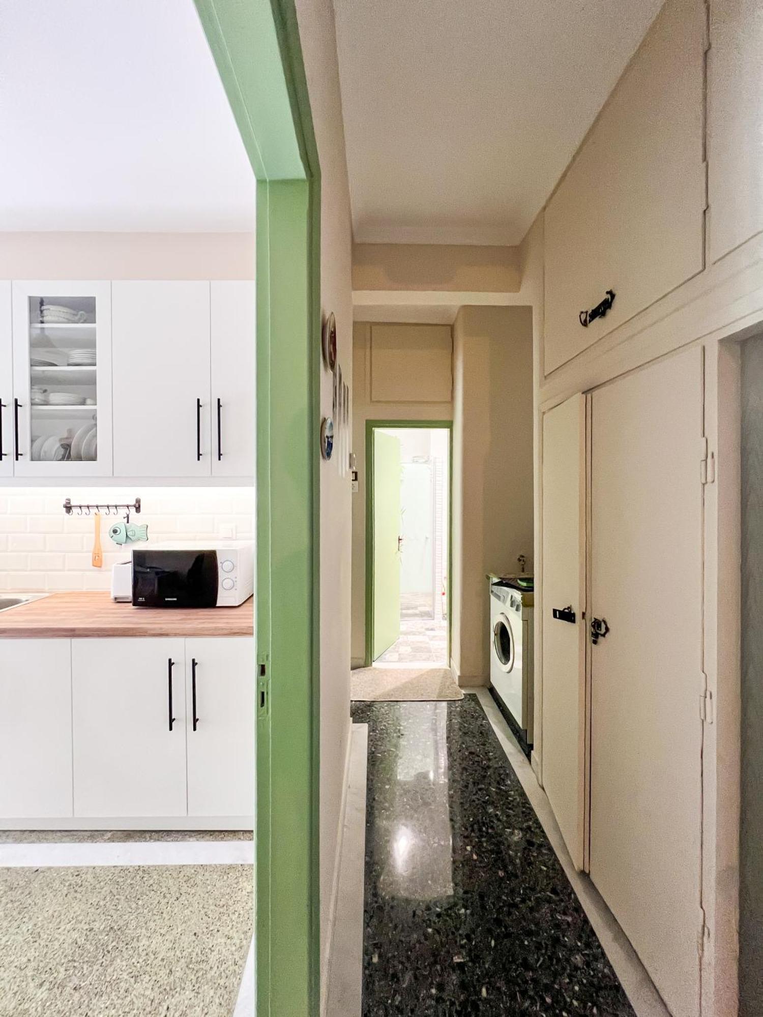 Sonia'S Skg 3 Bedroom Family Apartment - Near Metro Salonic Exterior foto