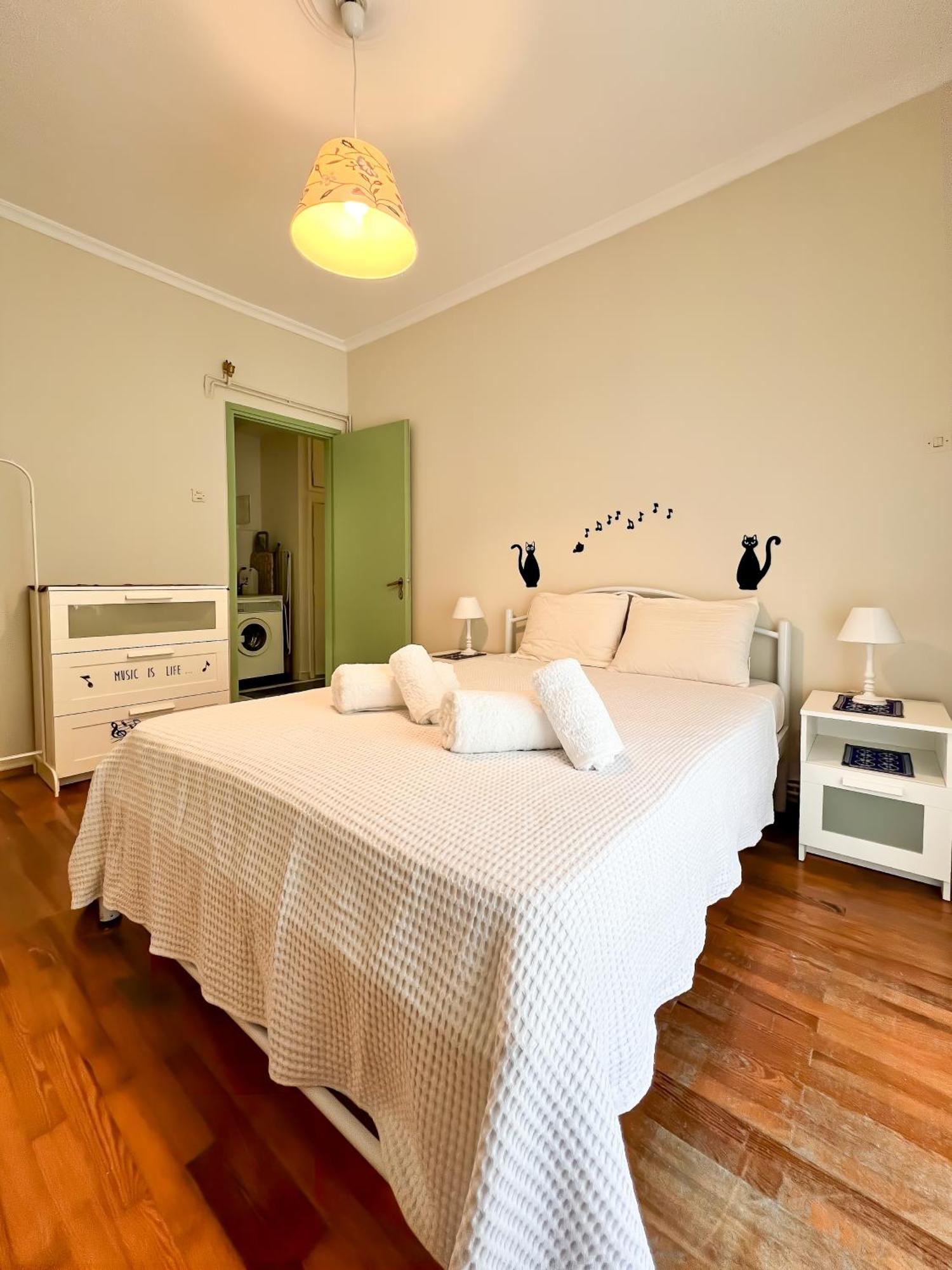 Sonia'S Skg 3 Bedroom Family Apartment - Near Metro Salonic Exterior foto